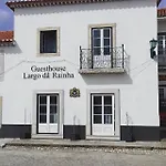 Largo Da Rainha, Herberg Merciana