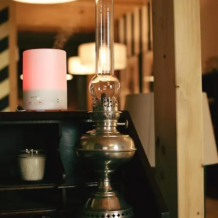 Largo Da Rainha, イン