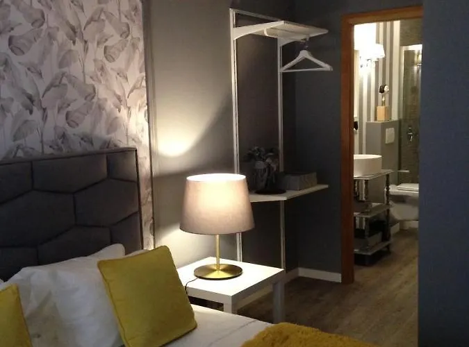 Largo Da Rainha, Mini-hôtel *