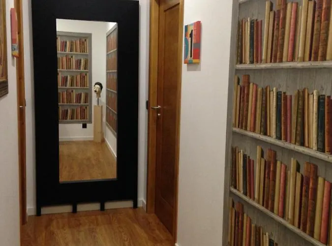 Mini-hôtel Largo Da Rainha, *