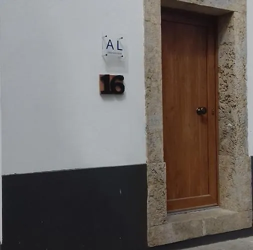 Mini-hôtel Largo Da Rainha, Merciana