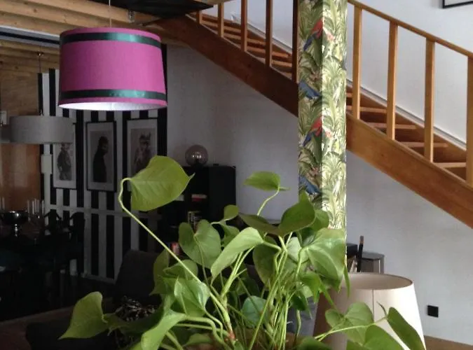 Mini-hôtel Largo Da Rainha, *