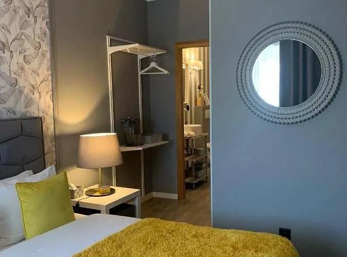 Largo Da Rainha, Mini-hôtel