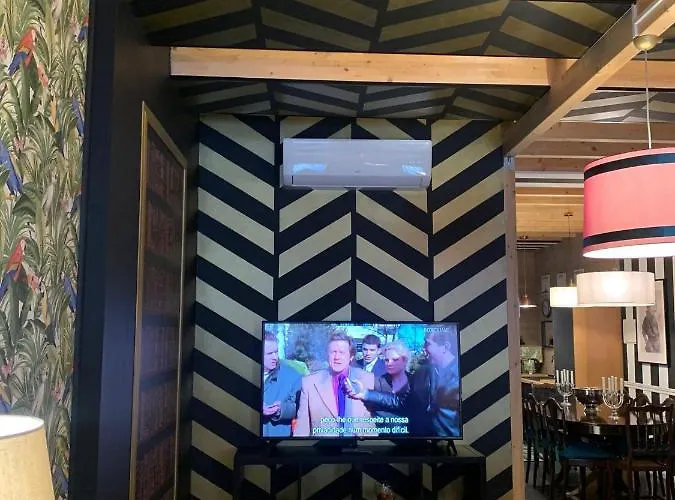 Mini-hôtel Largo Da Rainha, *